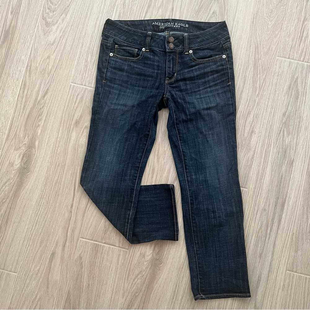 American Eagle dark wash cropped denim